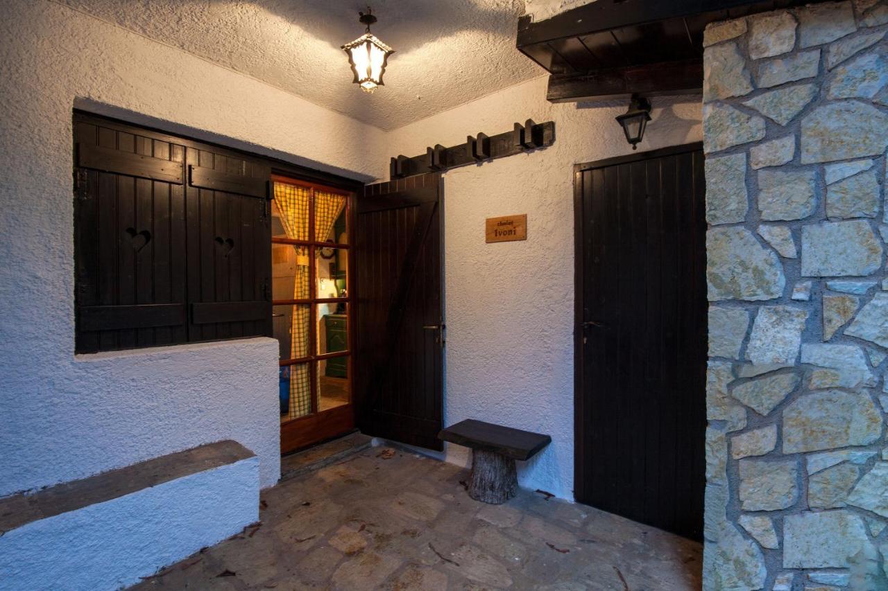 Dandy Villas Agoriani - Chalet Ivoni - Fireplace Eptálofos 外观 照片